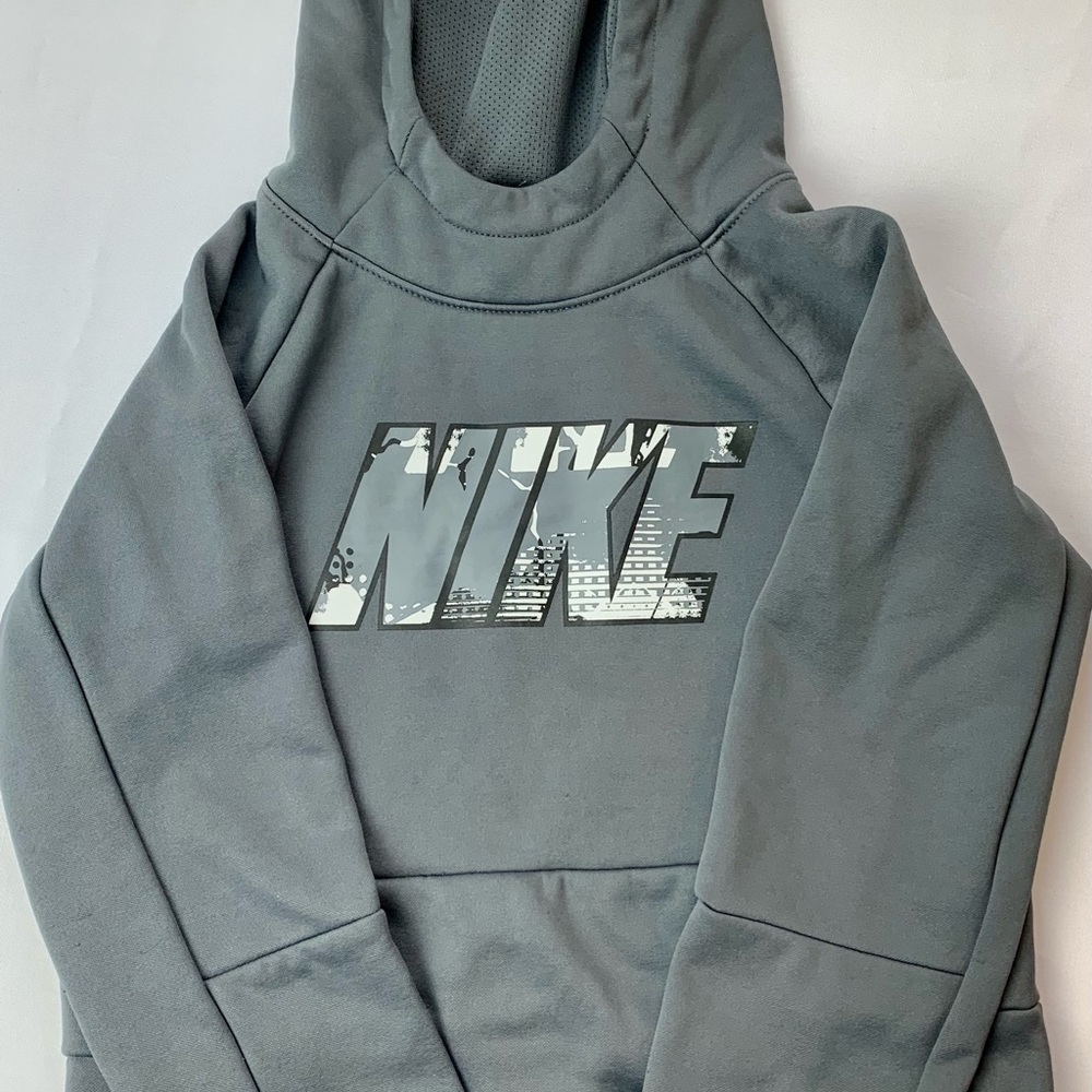 Nike Pullover